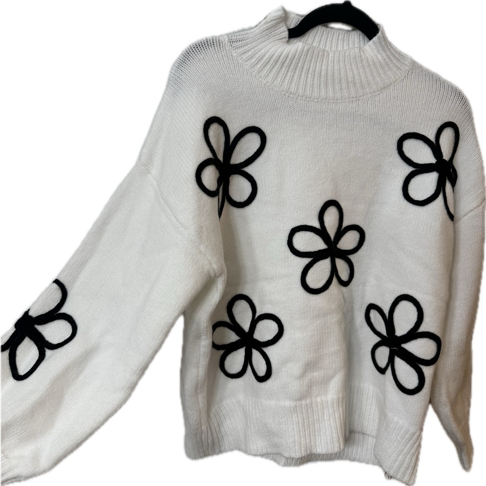 Zaful white turtleneck Sweater with Black Floral Accents NWT